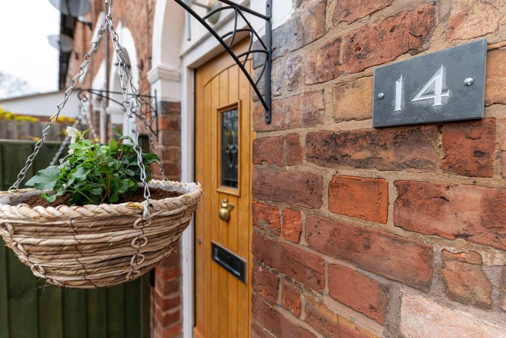 Besford Square, Shrewsbury Townヴィラ エクステリア 写真