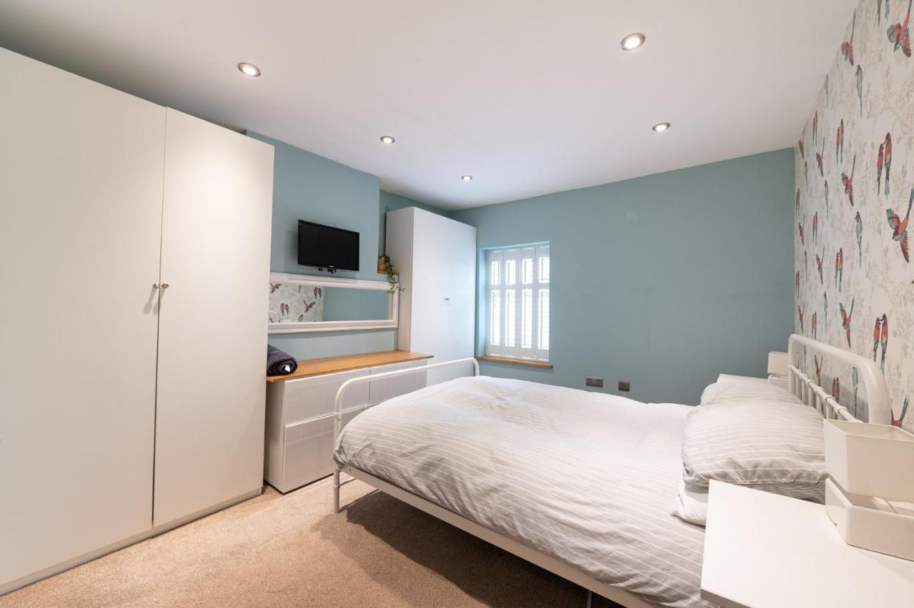 Besford Square, Shrewsbury Townヴィラ エクステリア 写真